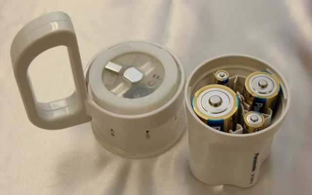 Emergency Flashlight Runs On Any Size Batteries You Can Find Emergency Flashlight Runs On Any Size Batteries You Can Find