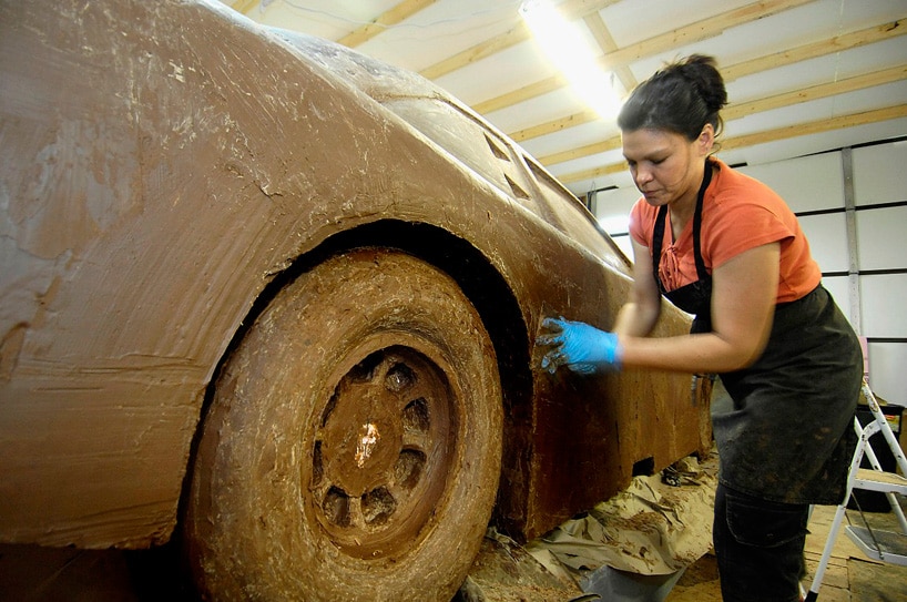World’s Only Life-Size Chocolate Car Is Now Complete World’s Only Life-Size Chocolate Car Is Now Complete