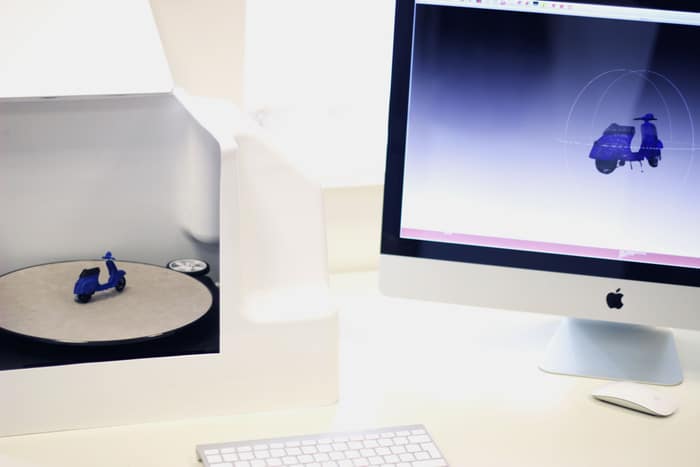 3D Cloning Now Possible With Low Cost Startup Scanner