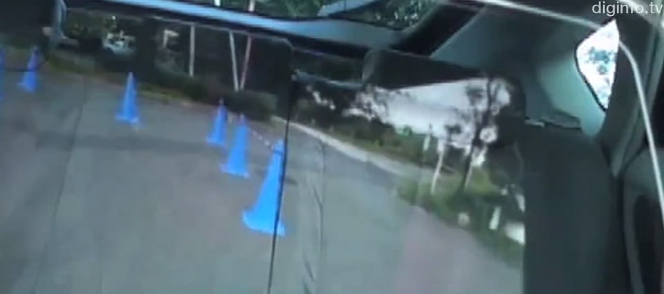 Optical Camouflage To Be Implemented Into Cars In 5 Years Optical Camouflage To Be Implemented Into Cars In 5 Years