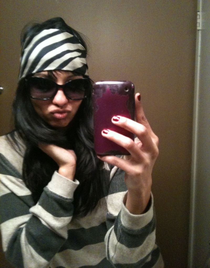 How To Smile Naturally For Photos & End The Duck Face Epidemic