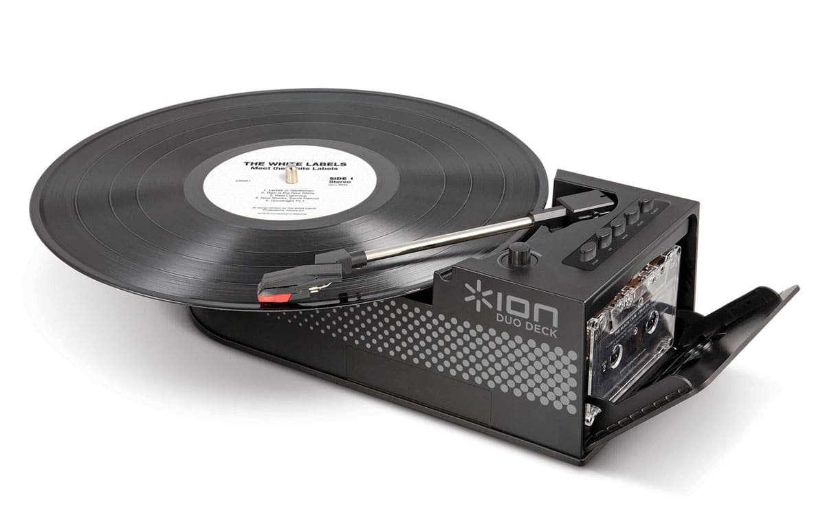 Ultra-Portable Vinyl USB Turntable For The Retro Traveler