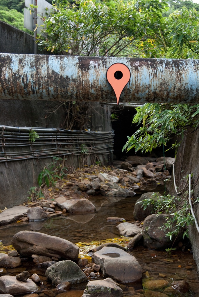 Project Google Birdhouse: Google Maps Icon Inspired Birdhouses
