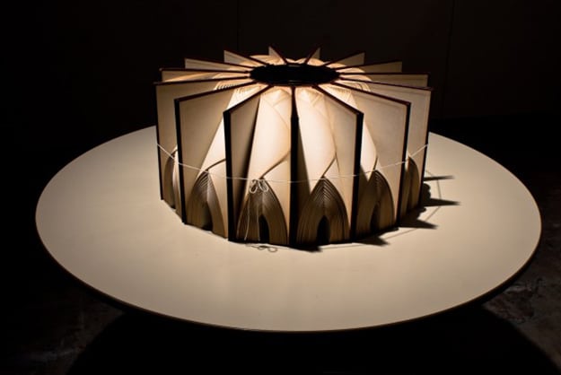 Creative Art Made From Manipulating The Pages Of Books [12 Pics]