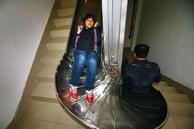 Building In Shanghai Installs Deployable Emergency Slide