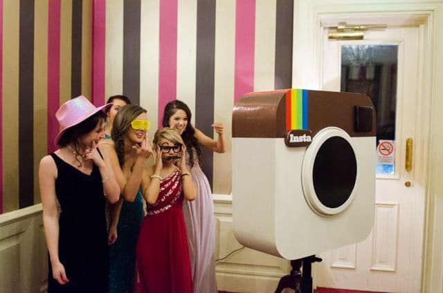 Instagram Inspired DIY Photo Booth For Your Next Party