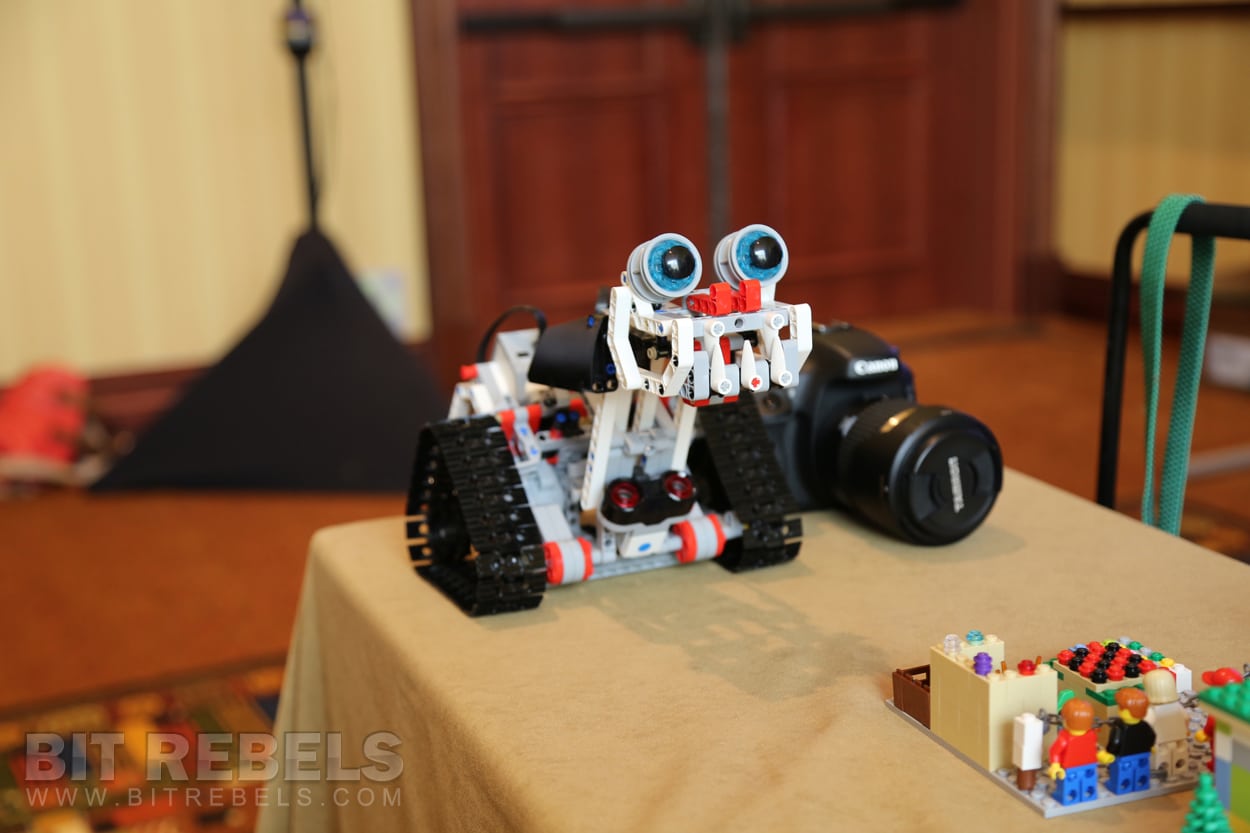 SXSW 2013: LEGO Shows Off Their Newest Generation Of LEGO Robotics SXSW 2013: LEGO Shows Off Their Newest Generation Of LEGO Robotics