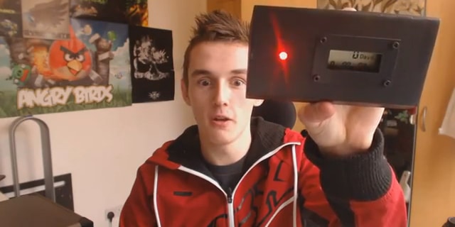 Ultimate Food Feeder Gaming Helmet Now Unveiled Ultimate Food Feeder Gaming Helmet Now Unveiled