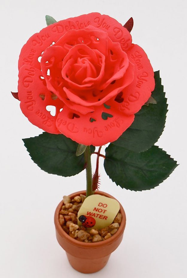 Geek Love: 3D Printed Red Rose For Your High Tech Romance Geek Love: 3D Printed Red Rose For Your High Tech Romance