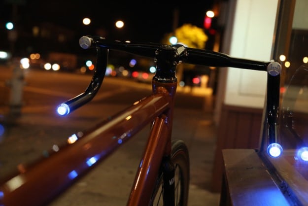 High Tech Bike Handlebars Use GPS & Bluetooth To Log Rides High Tech Bike Handlebars Use GPS & Bluetooth To Log Rides