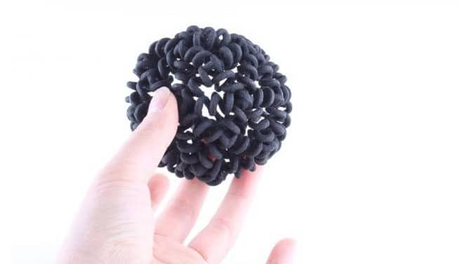 Squishy Flexible Plastic 3D Printing Material Allows More Creativity
