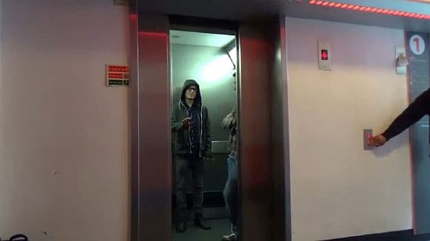 Star Wars Elevator Prank: Use The Force To Make Elevators Open Star Wars Elevator Prank: Use The Force To Make Elevators Open