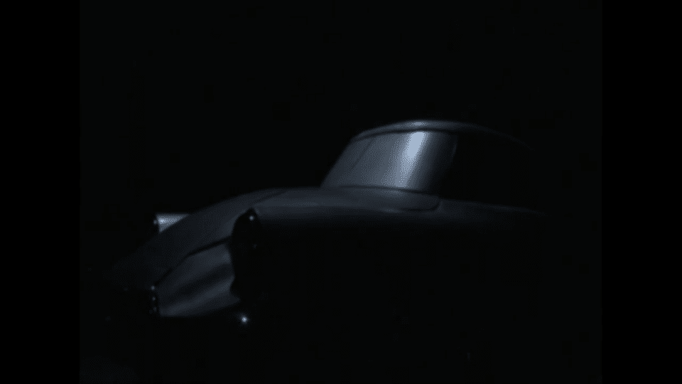 Citroen Car From 1965 Turns Into A Real 60-Foot Tall Transformer Citroen Car From 1965 Turns Into A Real 60-Foot Tall Transformer