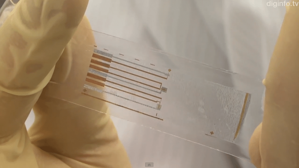 Breakthrough Biological Circuit Tech Can Be Wrapped Onto Anything Breakthrough Biological Circuit Tech Can Be Wrapped Onto Anything