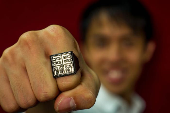 Wearable Charlie Card Ring Is A Dream Come True For Commuters