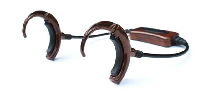 Sound Band: Soundless Headphones Ensure A Private Conversation Sound Band: Soundless Headphones Ensure A Private Conversation