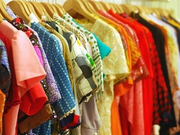 Color Changing Clothes That You Adjust Instantly With Smartphone App Color Changing Clothes That You Adjust Instantly With Smartphone App