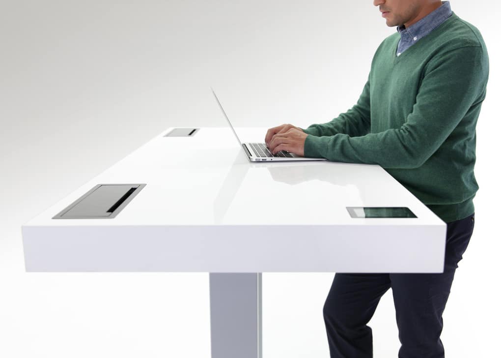 Kinetic Work Desk That’s A Mashup Between Desk, Smartphone And Fitbit Kinetic Work Desk That’s A Mashup Between Desk, Smartphone And Fitbit