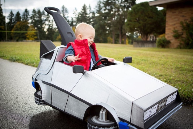 Epic Cardboard DeLorean Push Car Takes You Back To The Future Epic Cardboard DeLorean Push Car Takes You Back To The Future