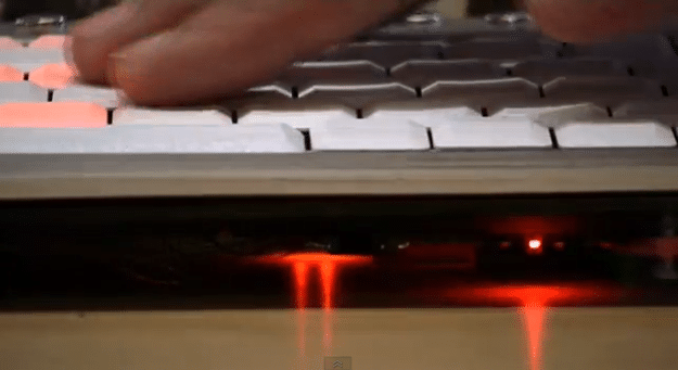 Touch-Display Keyboard Prototype Promises Full Graphical Customization