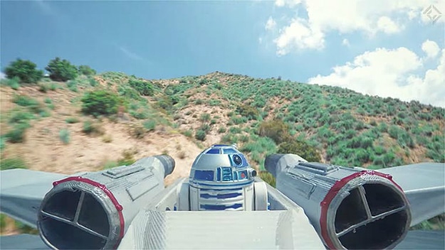 Amazing Star Wars Dogfight Shot Using Real Drones [Video]