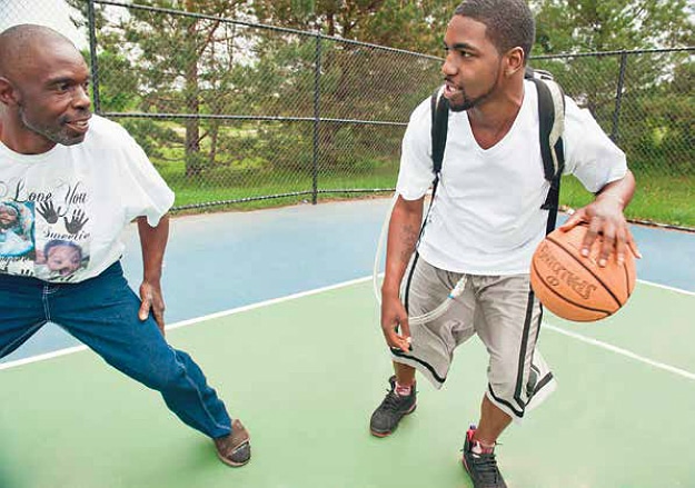 Man Lives Without A Heart In His Body For Over A Year Man Lives Without A Heart In His Body For Over A Year