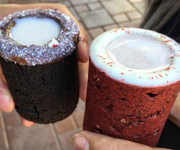 Amazing Edible Cookies And Milk Shot Glasses Amazing Edible Cookies And Milk Shot Glasses