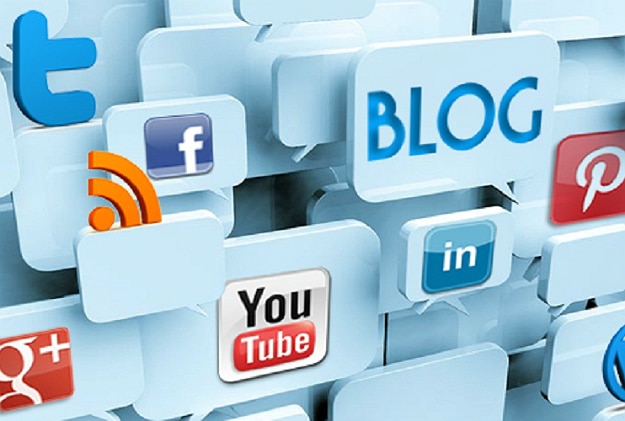 Business Blogging Vs. Social Media – Use Your Time Well Business Blogging Vs. Social Media – Use Your Time Well