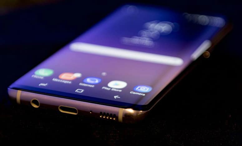 Big Spring For Samsung As Attention Turns To S8 Launch