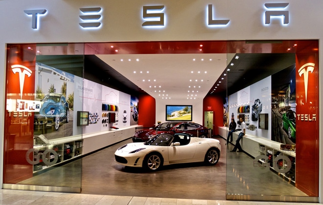 Data Drives Tesla Beyond Traditional Car Manufacturers Data Drives Tesla Beyond Traditional Car Manufacturers