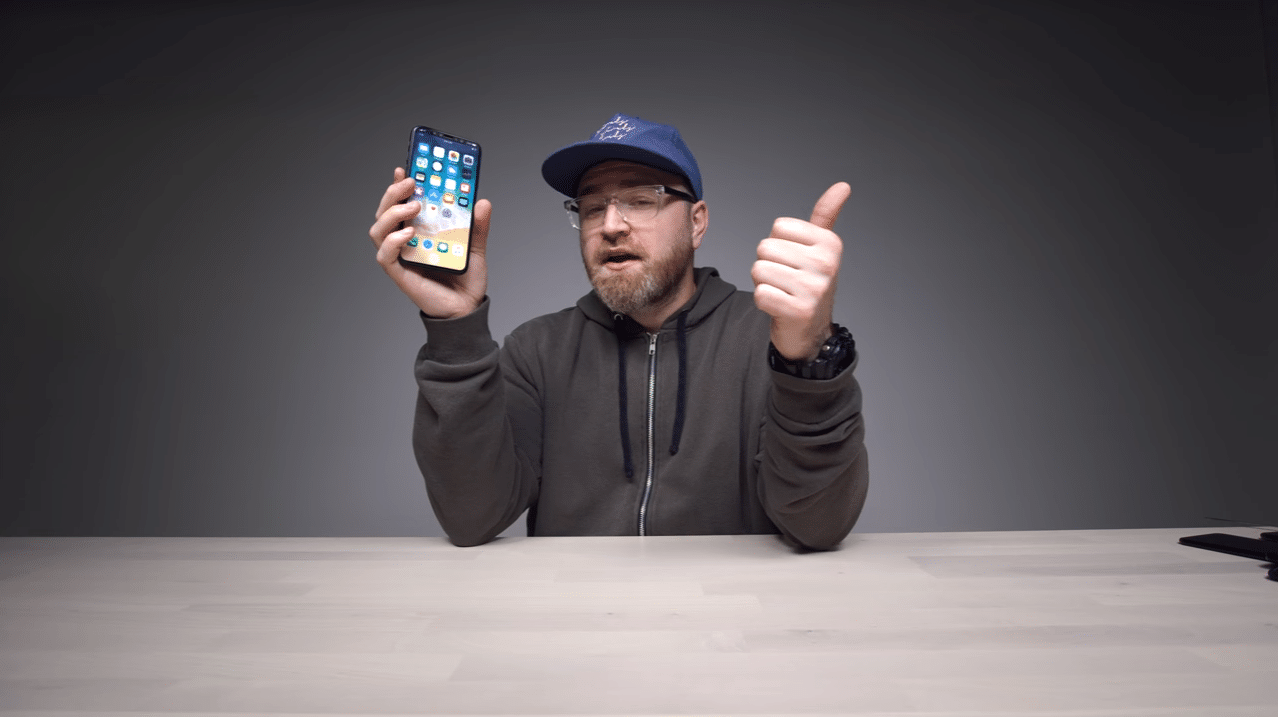 iPhone 8 Hands-On With A Prototype Is Here To Dazzle Your Brains iPhone 8 Hands-On With A Prototype Is Here To Dazzle Your Brains