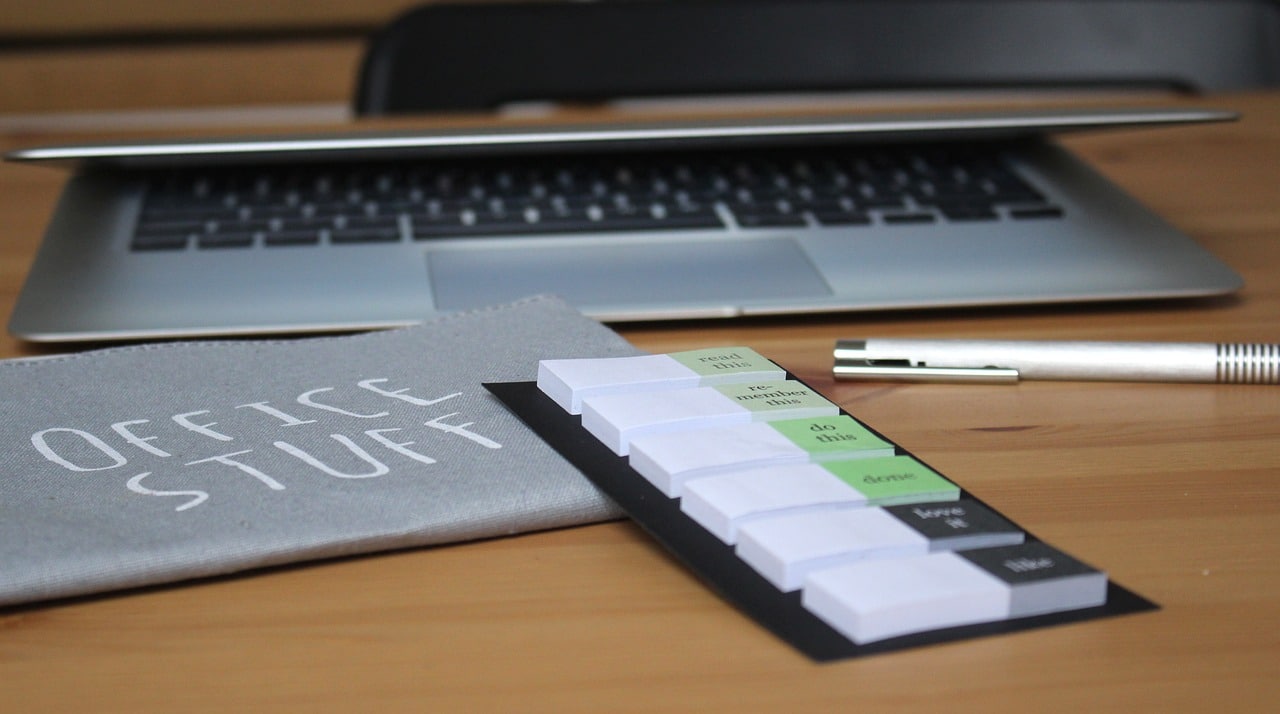 Contracting vs Full-Time Employment