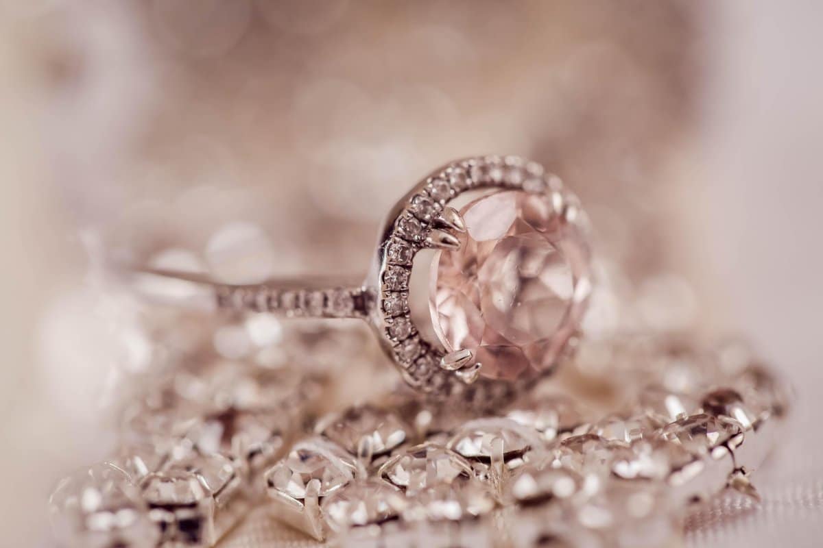 5 Things You Need To Know About Buying A Vintage Engagement Ring