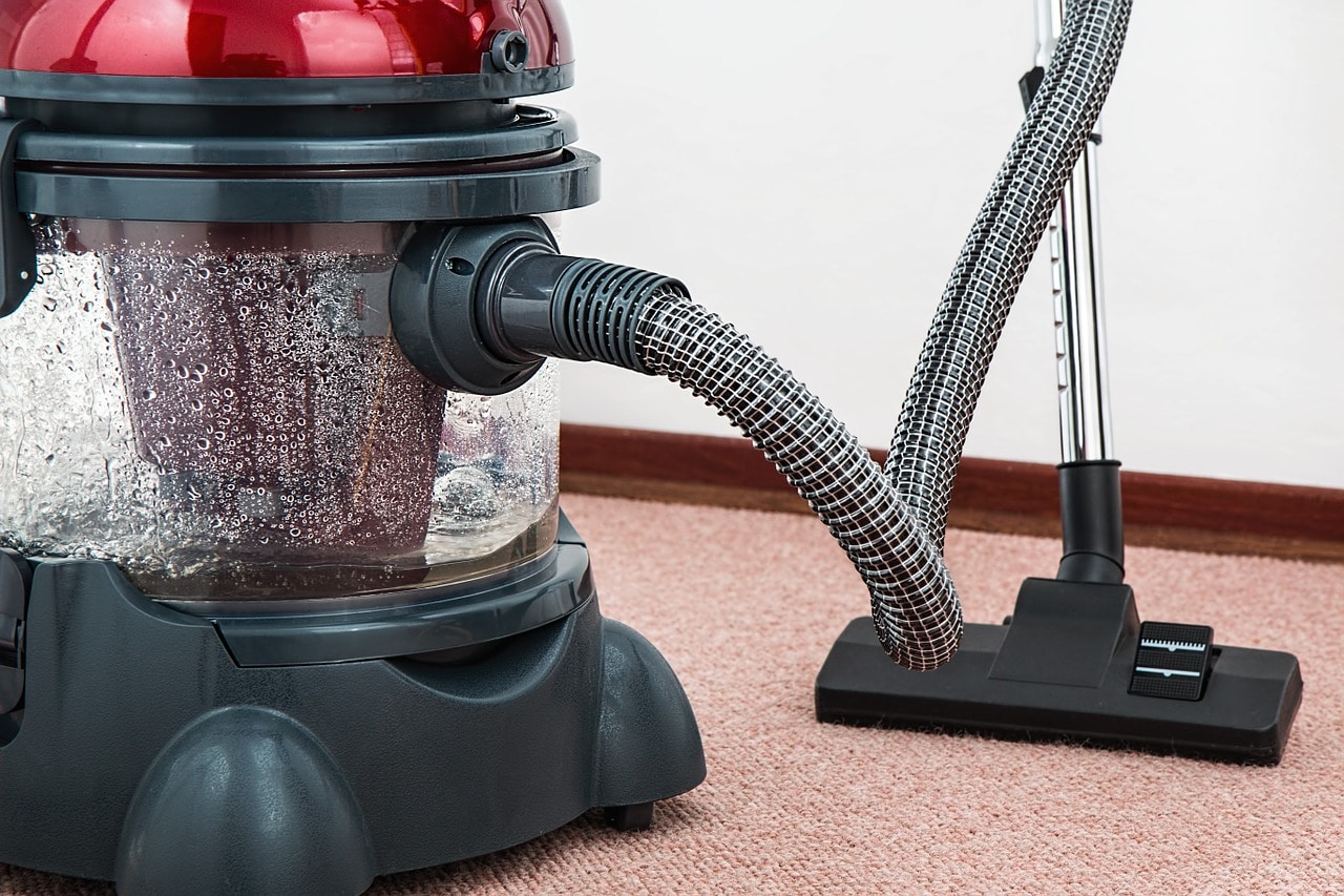 4 Effective Carpet Cleaning Solutions You Must Try 4 Effective Carpet Cleaning Solutions You Must Try
