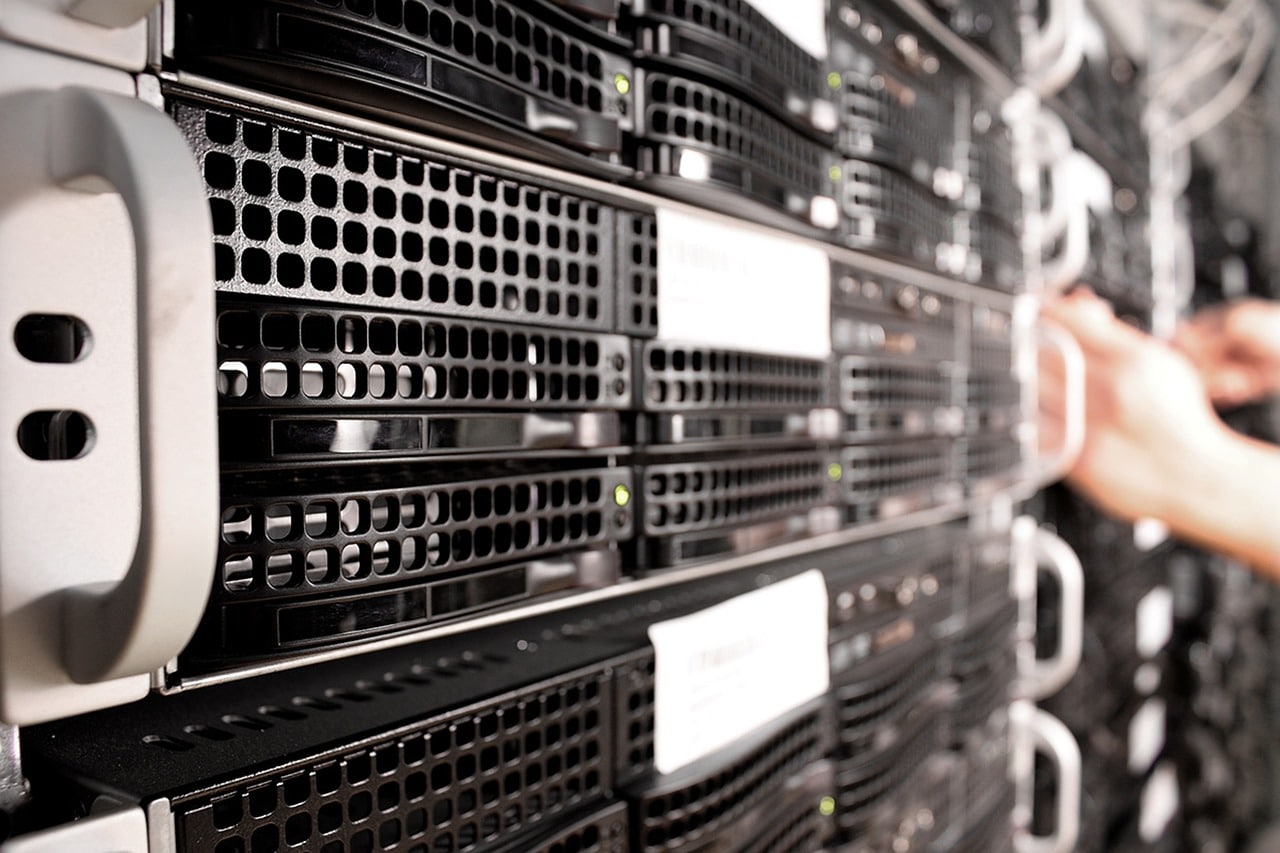 7 Tips For Choosing The Right Web Hosting For Your Business