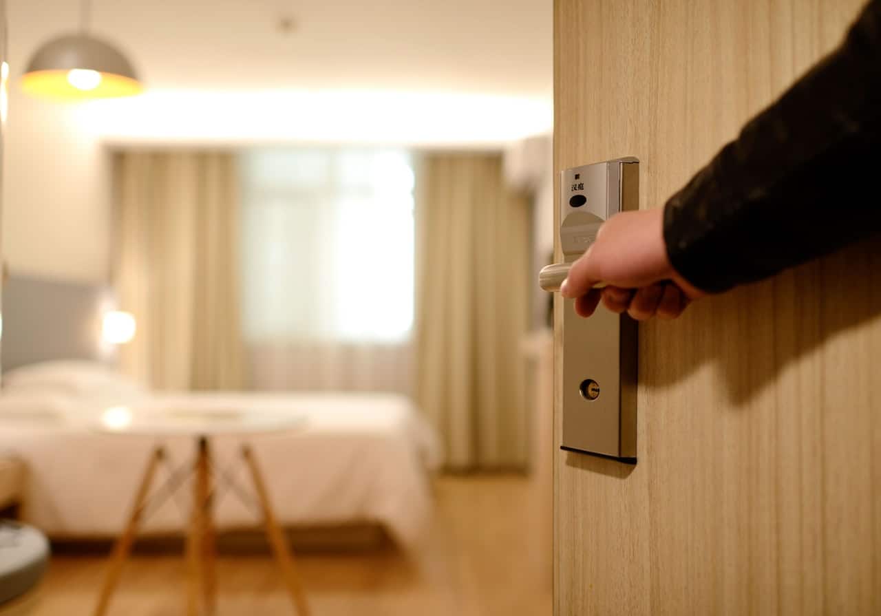 8 Most Common Hotel Booking Mistakes To Avoid