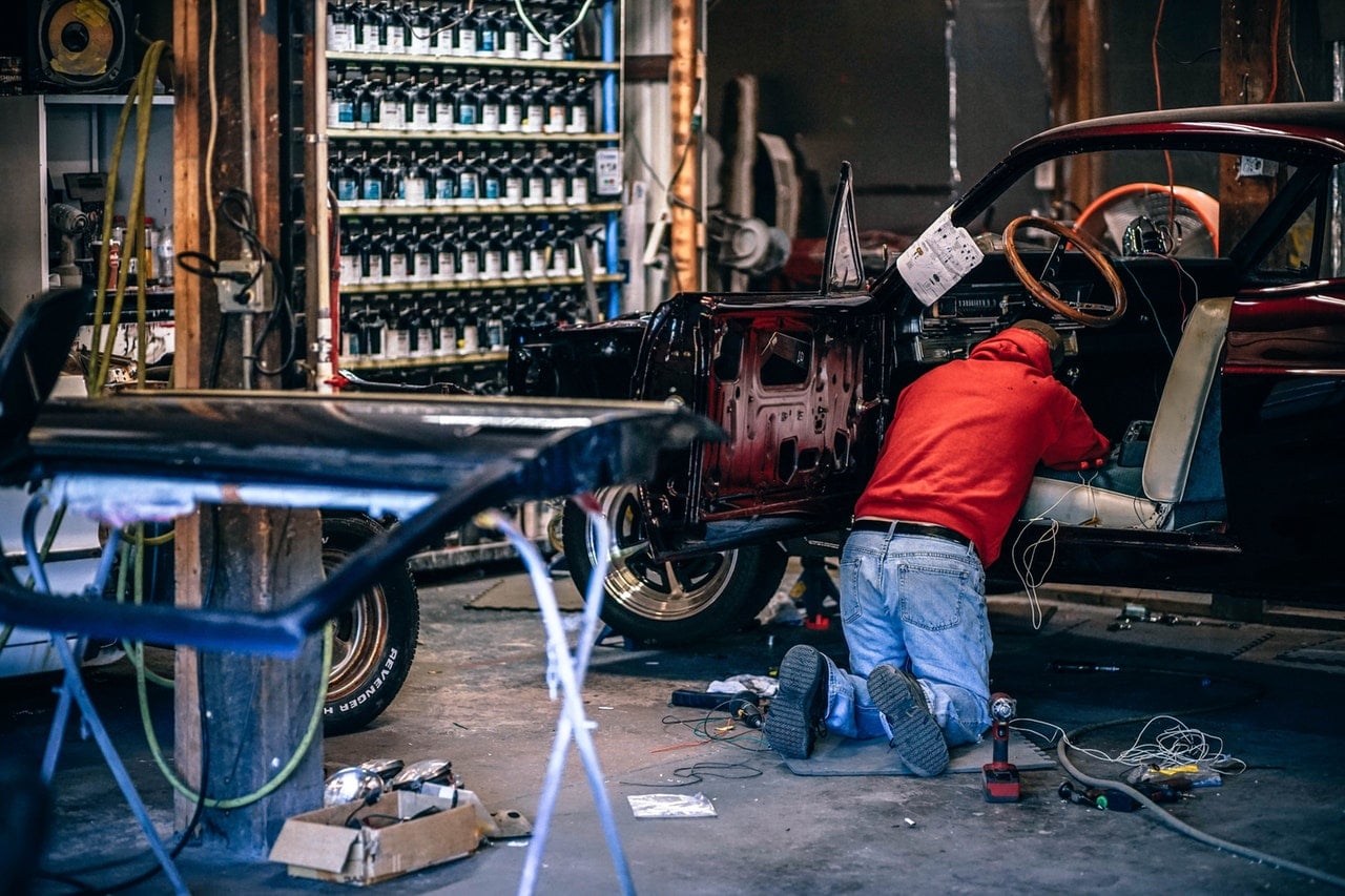 The Mechanic’s Guide To Saving On Auto Parts