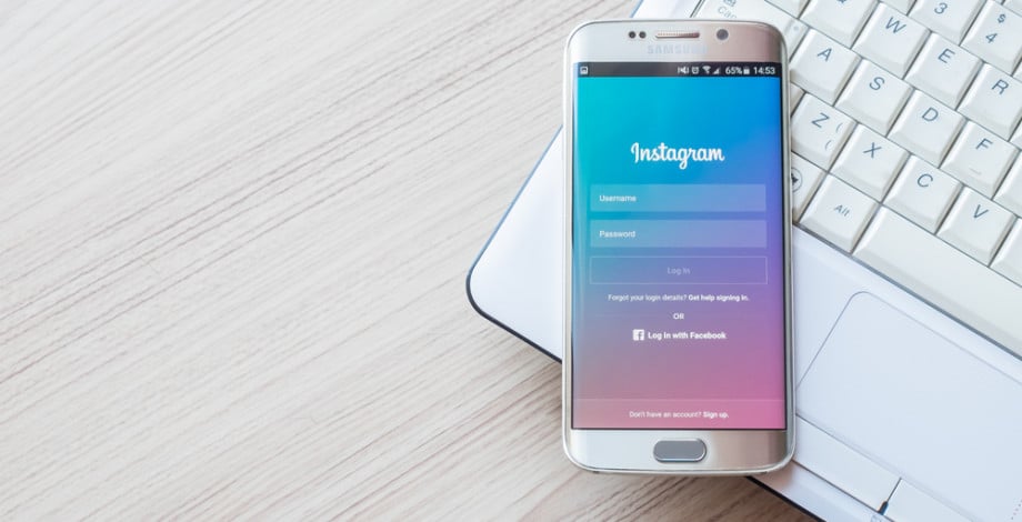The Pros And Cons Of Buying Instagram Followers The Pros And Cons Of Buying Instagram Followers