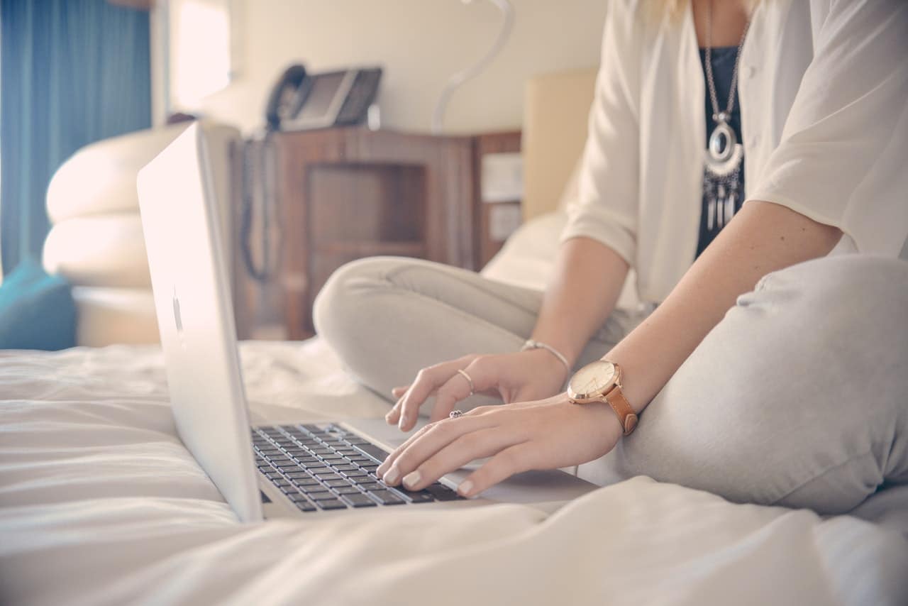 How To Protect Your MacBook When Travelling