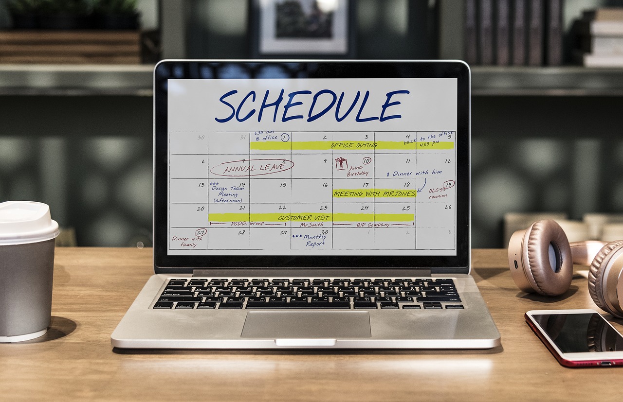Rethinking Rostering – How To Improve Employee Scheduling