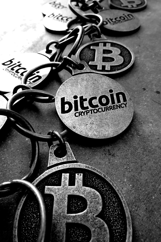 Blockchain Beyond Bitcoin Article Image