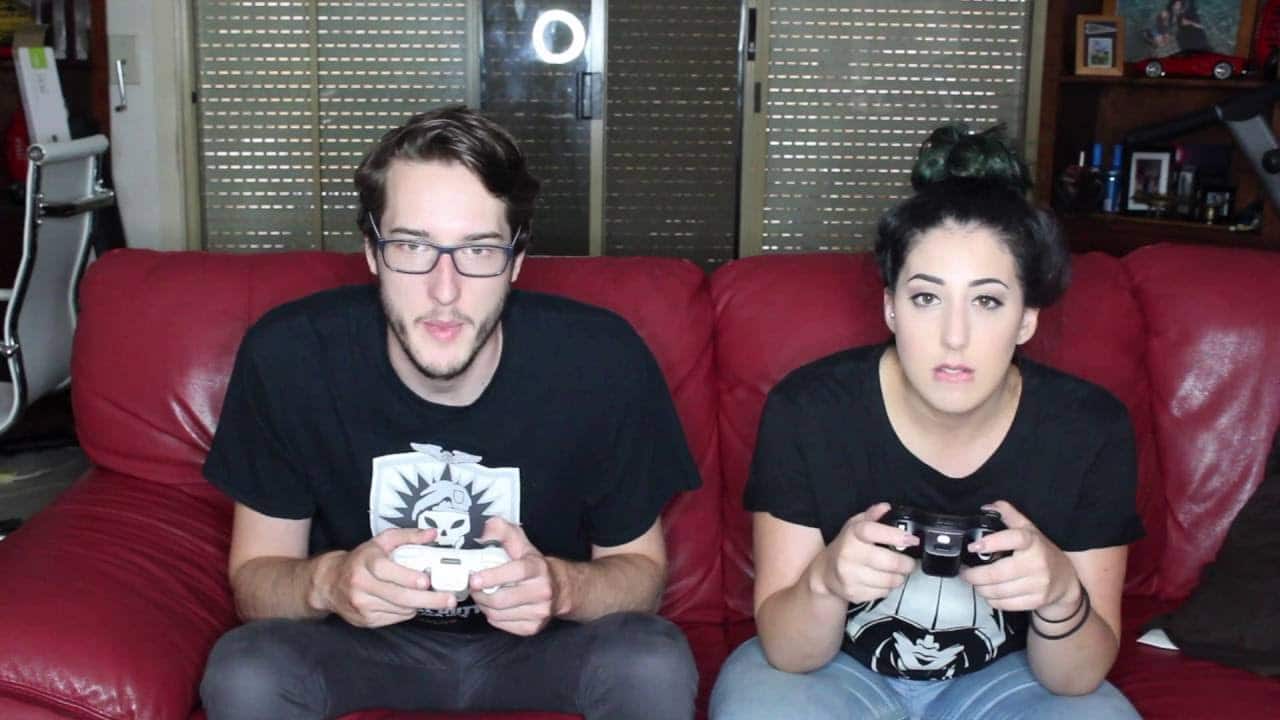 Gamer Couples Games Header Image