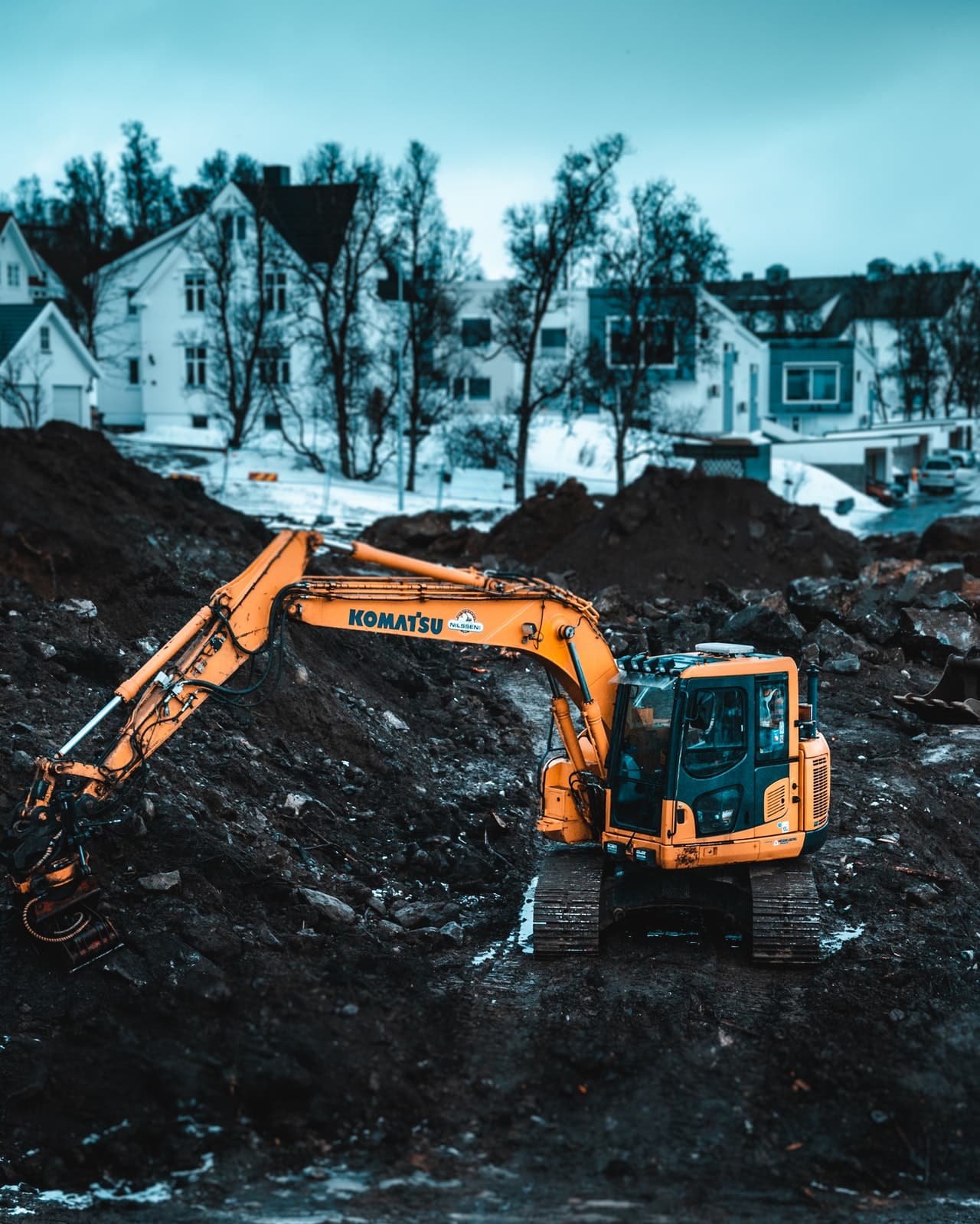 Benefits Buying Excavator Article Image