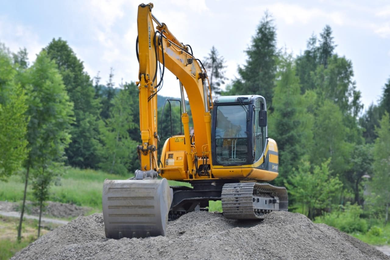 Benefits Buying Excavator Header Image