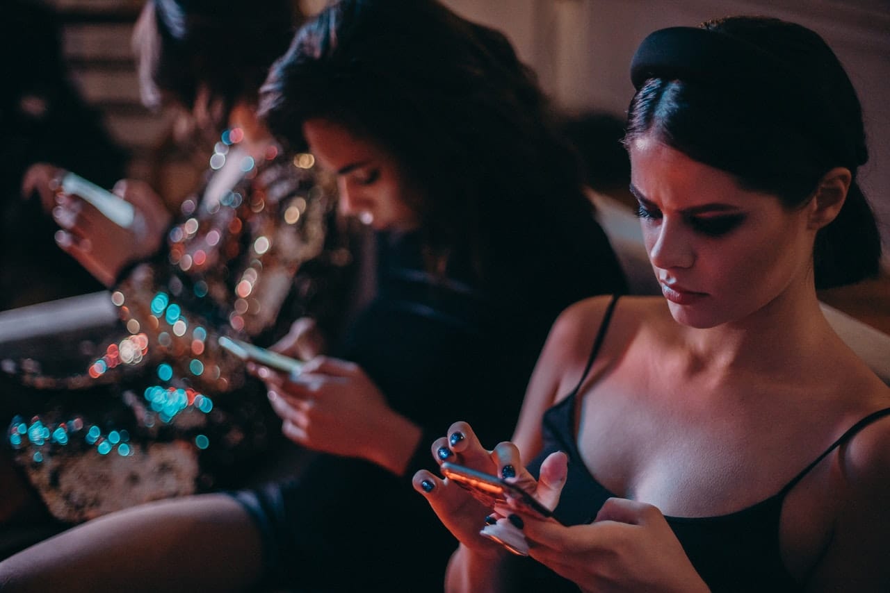 Benefits Online Casinos Header Image