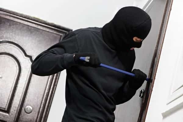 Robbery Burglary Difference Header Image