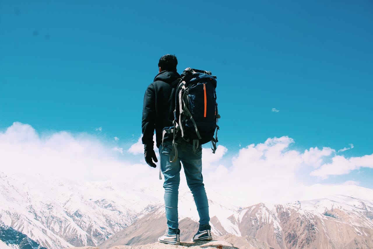 Expert Backpacking Tips Header Image