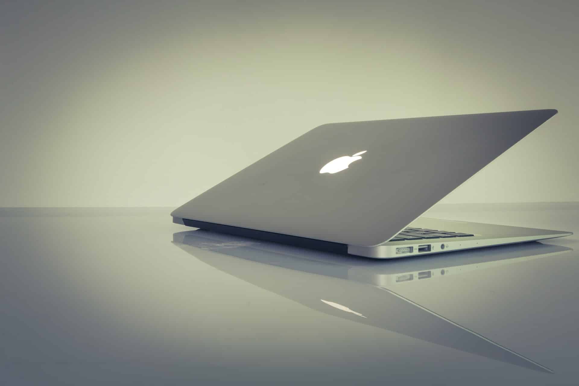 Protect MacBook Theft Header Image