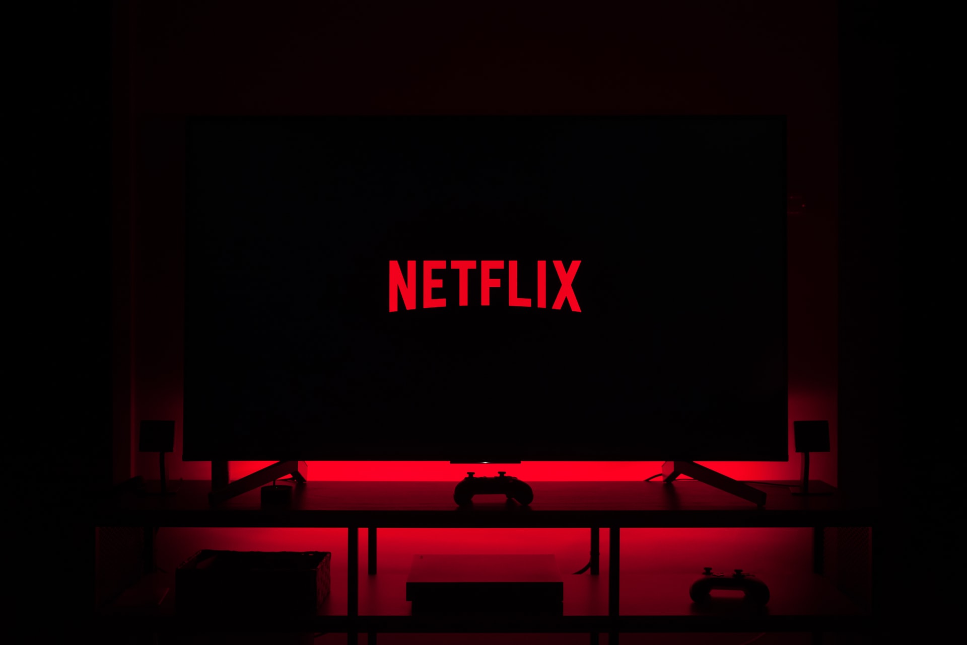Best Horror Movies On Netflix Header Image