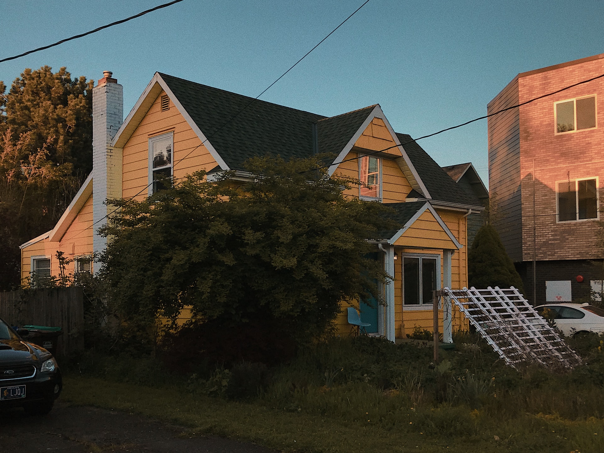 How Clean Vinyl Siding Header Image